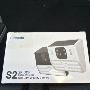 NEW CINNADO 2K WIRELESS OUTDOOR SECURITY CAMERA SOLAR LIGHT 2.4G WIFI BLACK